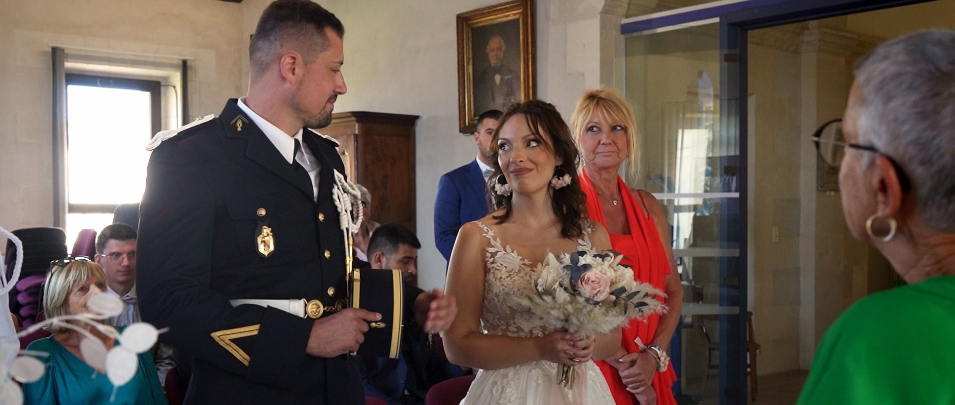 L'entrée des mariés en salle des mariages